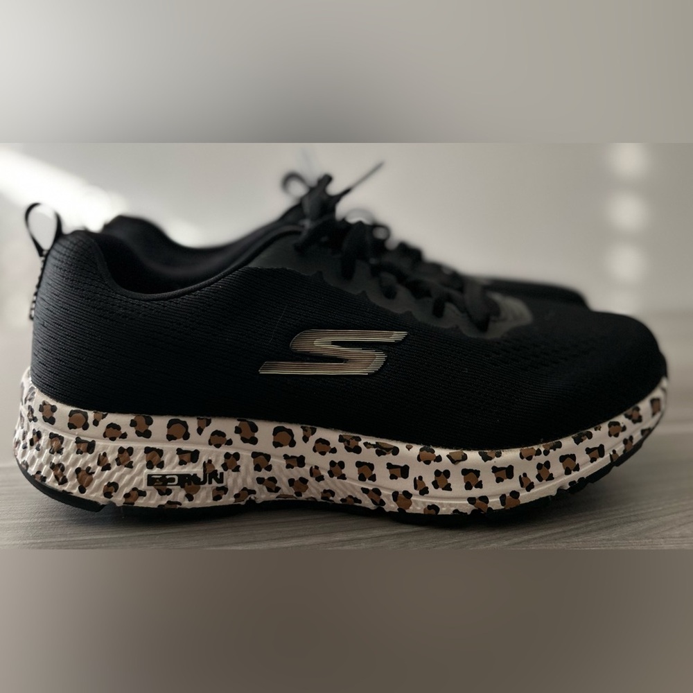 Skechers Black Athletic Sneakers with Leopard-Print Midsole - Picture 2 of 10